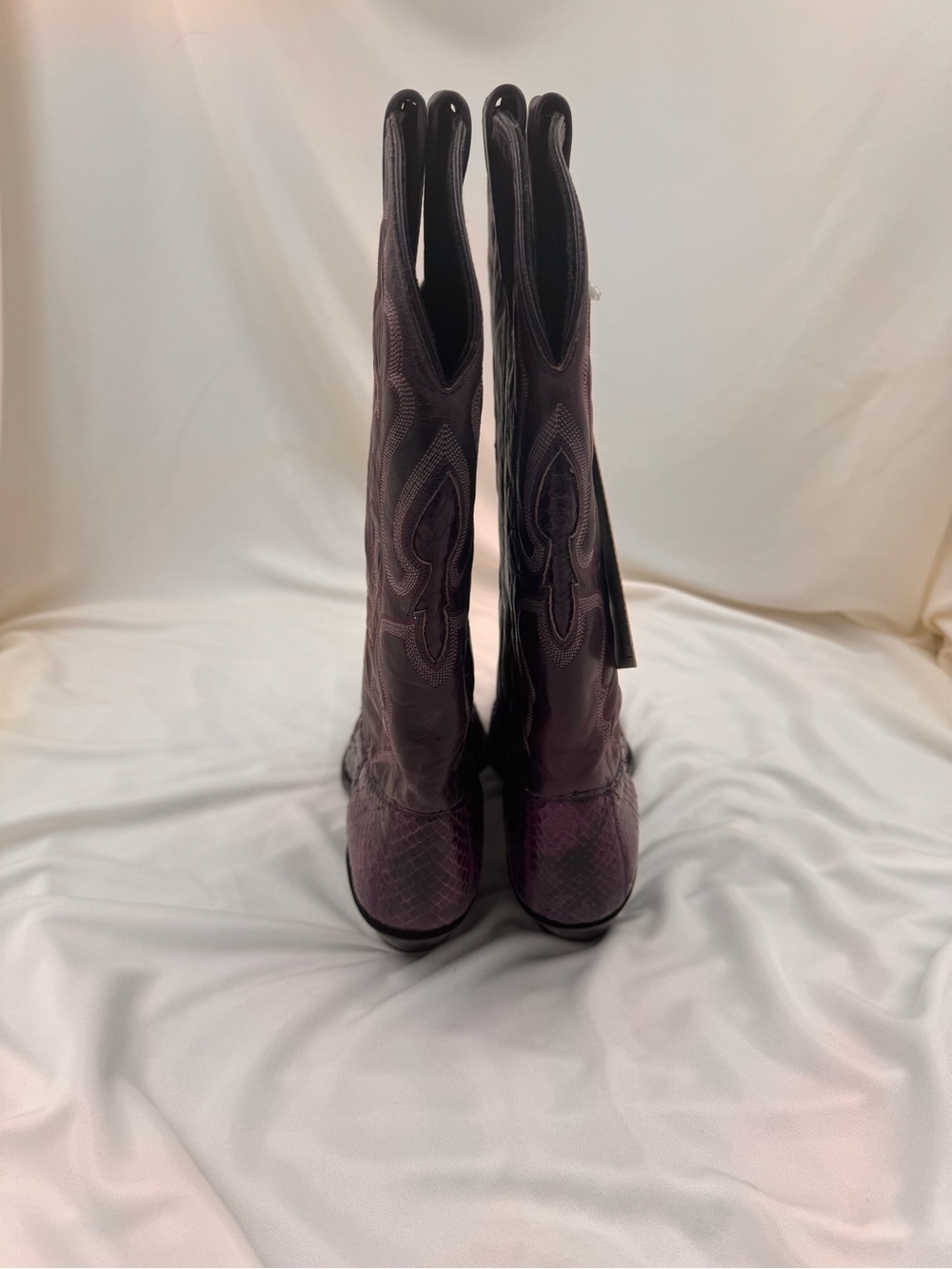 VINTAGE J. Chisholm Purple Genuine Snakeskin Cowboy Boots NWT Size 9 - Picture 3 of 8